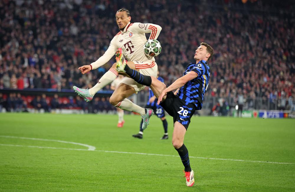 他强调反思 他强调反思